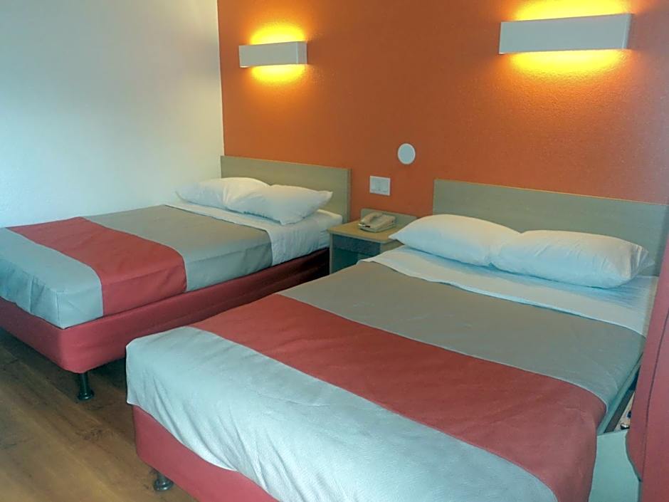 Motel 6 Albuquerque Northeast