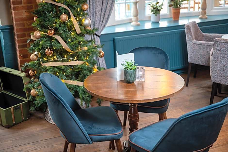 Riverside Hotel by Chef & Brewer Collection