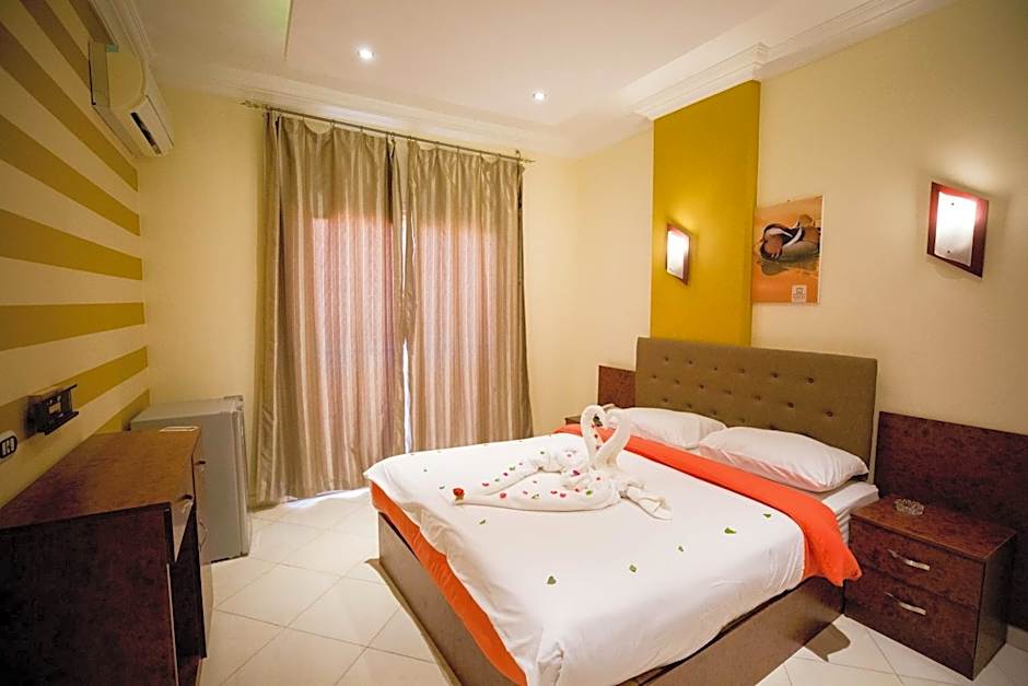 Majorica Marina Hotel