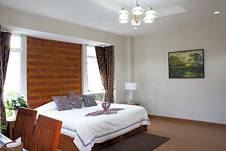 Yenjit Resort