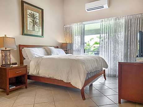 Renovated 2BR at Maui Banyan - Pool, Hot Tub, A/C