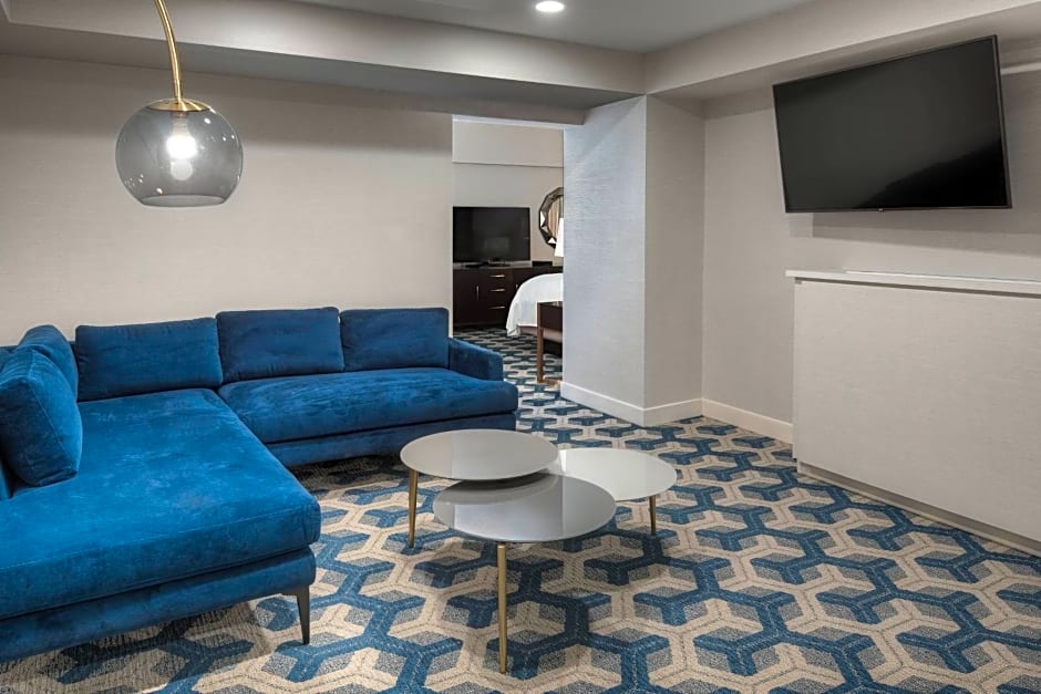 Sheraton Eatontown Hotel