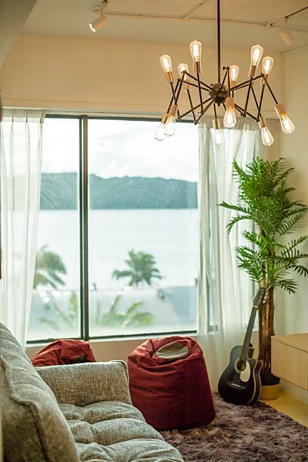 Homy Seafront Hostel