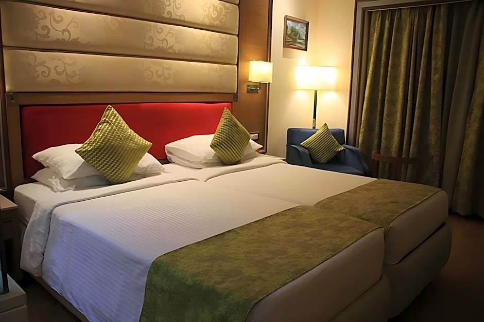 De Sovrani Kolkata