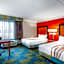 La Quinta Inn & Suites by Wyndham Fremont / Silicon Valley