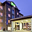 Holiday Inn Express Airport Calgary By IHG