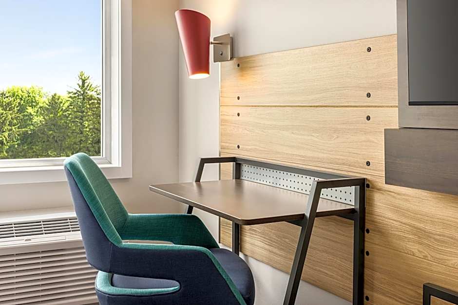 Tru by Hilton Martinsburg