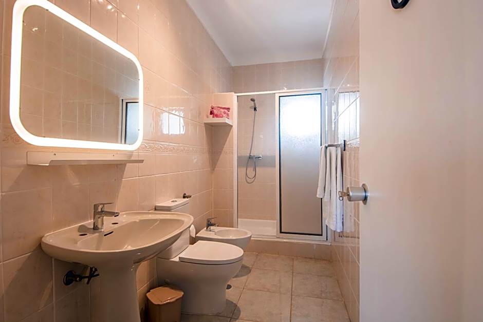 Virginia Guest House