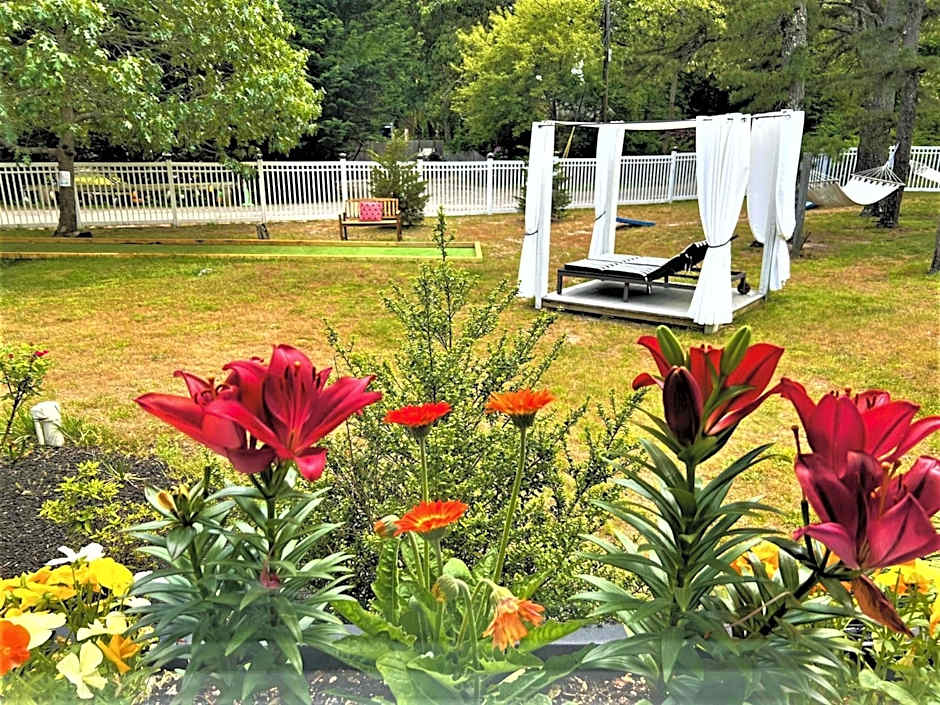 The Seagrove Suites & Guest Rooms