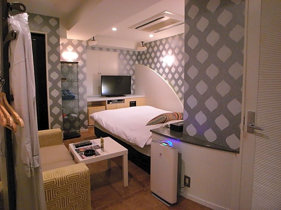 HOTEL Q