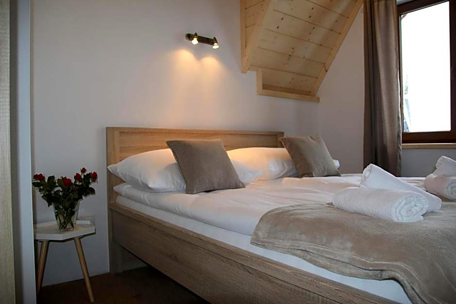 Apartamenty i pokoje u Klimka