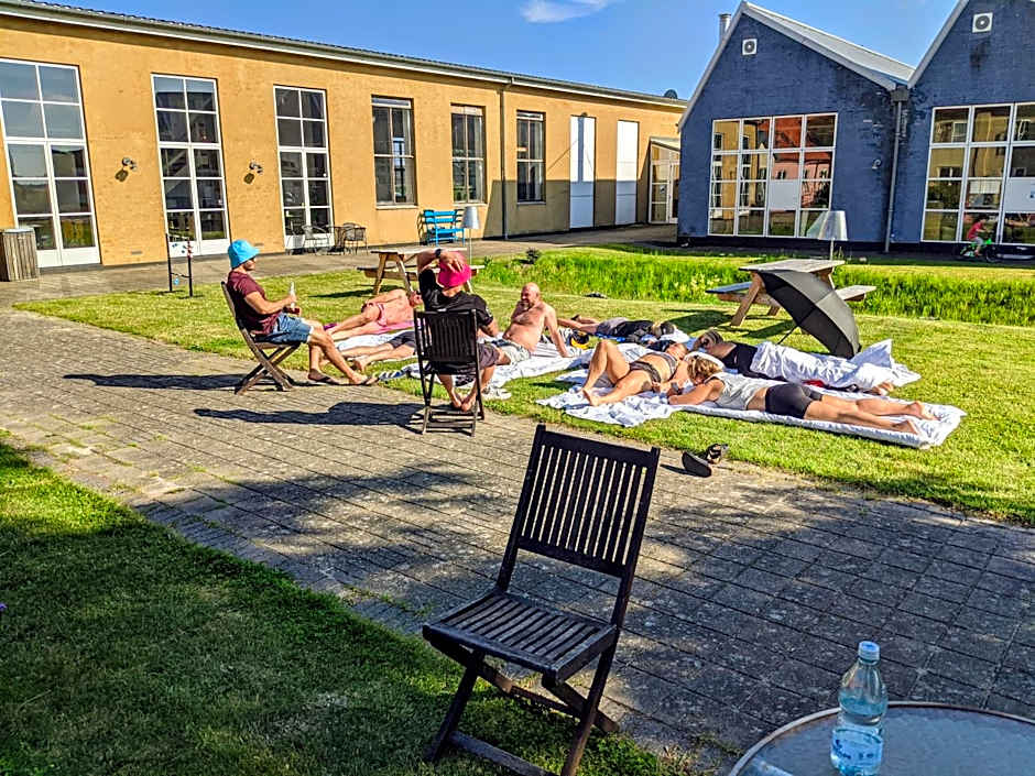 Nexø Modern Hostel. Private Rooms