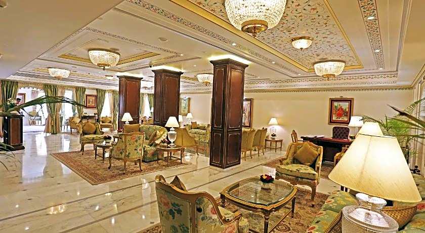 Taj Fateh Prakash Palace Udaipur