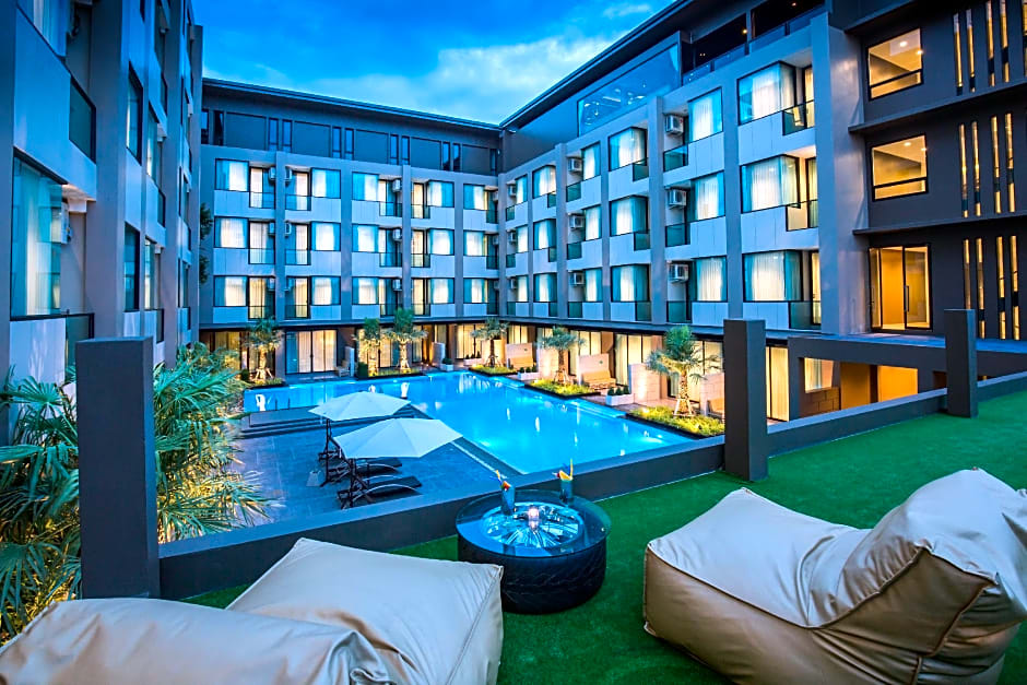 The Crystal Hotel Buriram