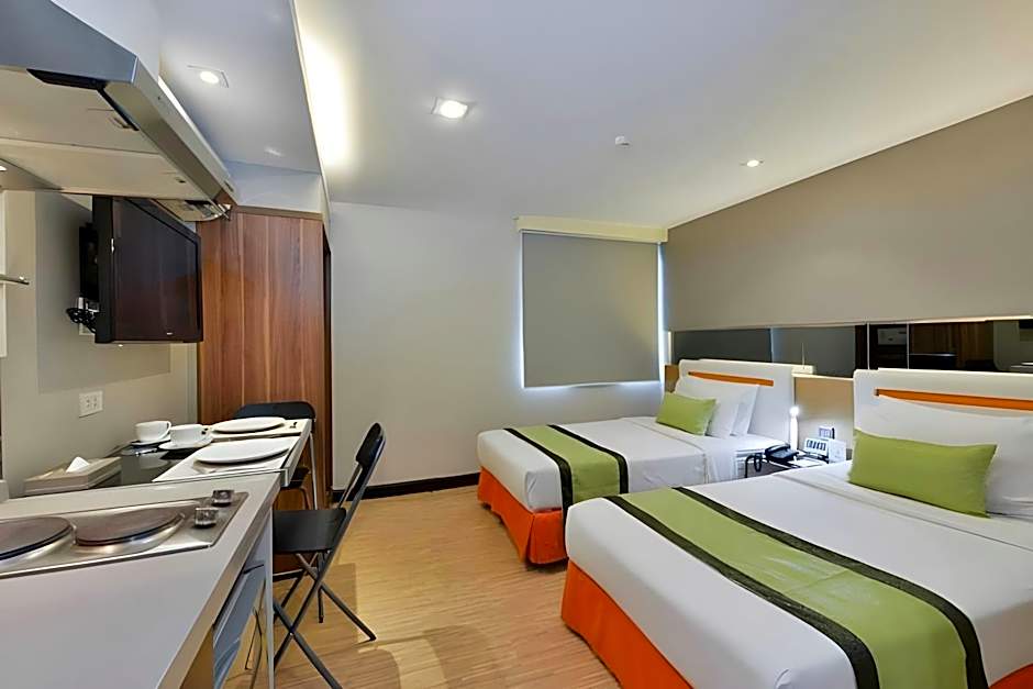 Arawana Express Phromphong