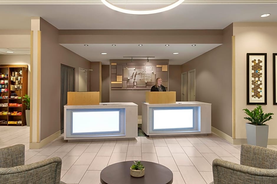 Holiday Inn Express Hotel & Suites Mount Pleasant - Charleston