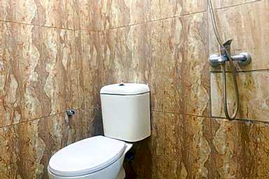 RedDoorz near Mall Boemi Kedaton 2 Lampung