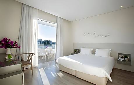 One Bedroom Suite