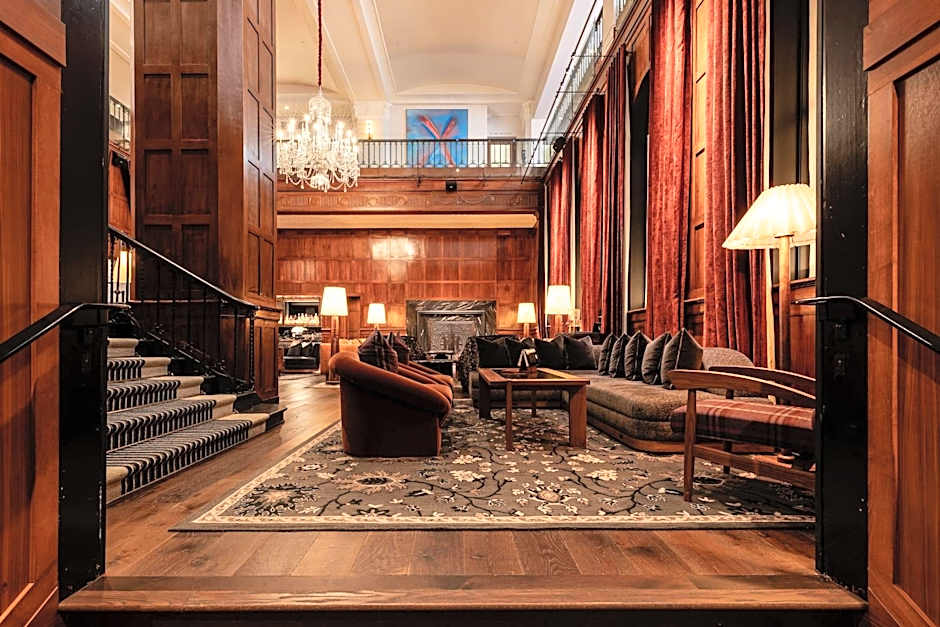 Heathman Hotel