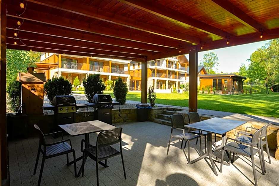 Apartamenty Mariza Szczawnica Jaworki - Duży Basen Zewnętrzny Podgrzewany do 25C
