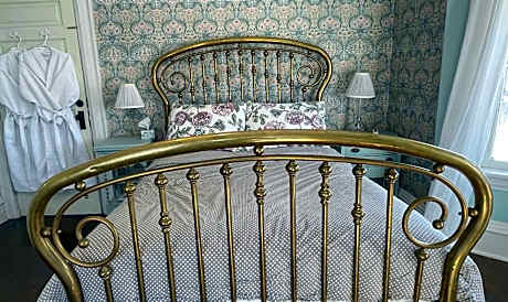 The Captain's House heritage bed & breakfast