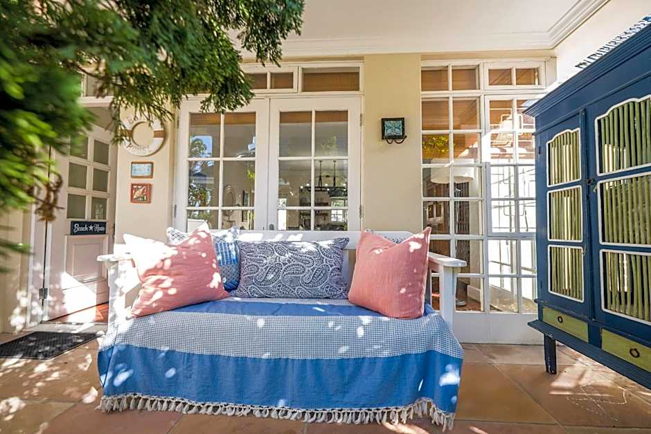 Admiralty Beach House
