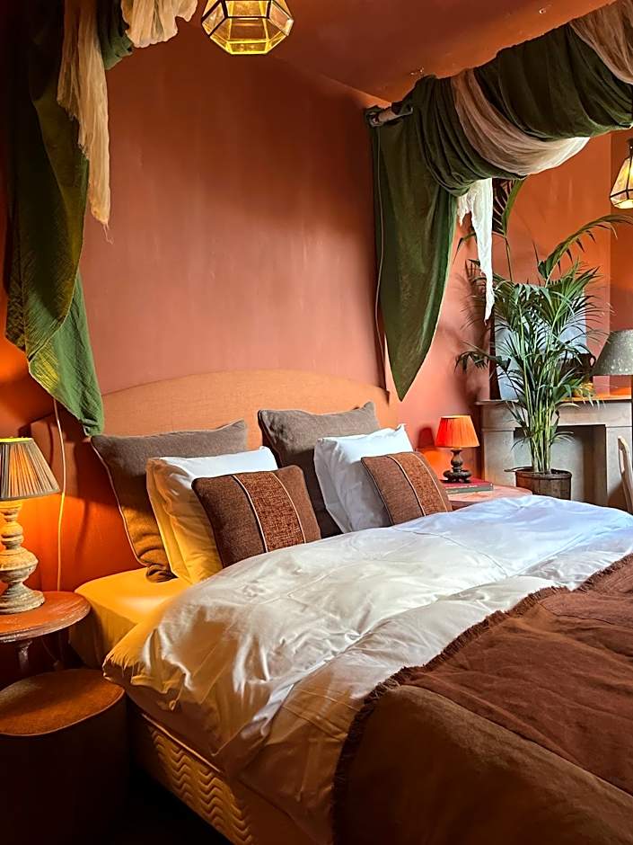 Guesthouse Nights by Morpheus