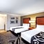 La Quinta Inn & Suites by Wyndham Houston Baytown East