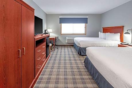 Queen Room with Two Queen Beds - Accessible/Non-Smoking