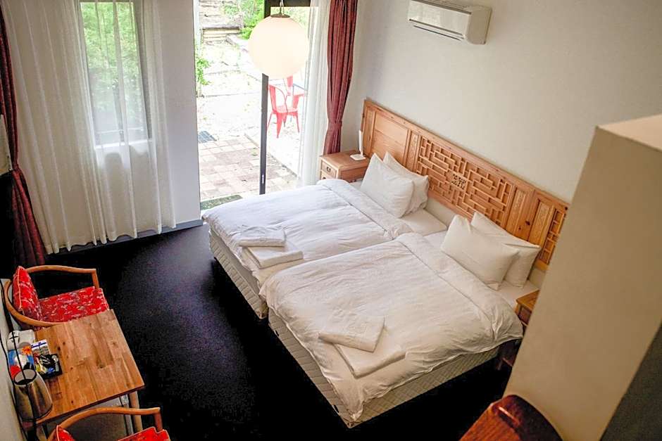 Sinofield Edu-Retreat