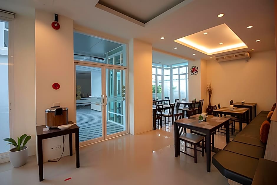 Phavina Hotel Rayong