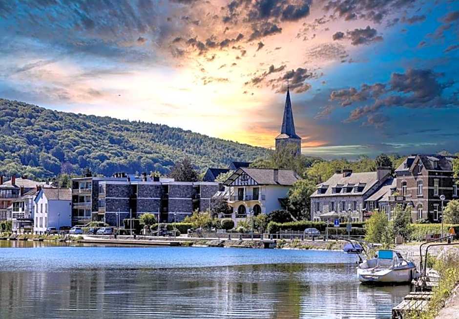 Escale Chambre d'hôtes Au coeur du vieux Profondeville entre Namur et Dinant