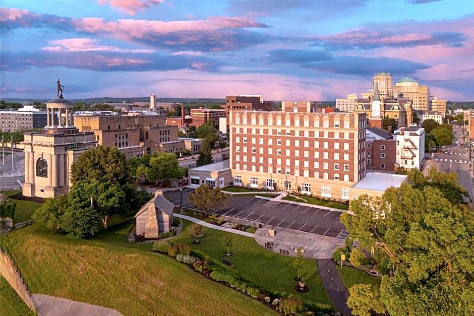 The Well House Hamilton, Tapestry Collection by Hilton