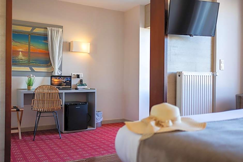 Logis Hôtel & Restaurant Mediterranee