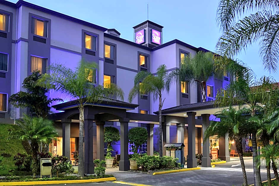 Sleep Inn Paseo Las Damas