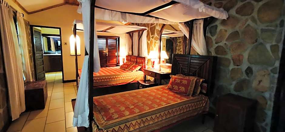 Fig Tree Camp - Maasai Mara