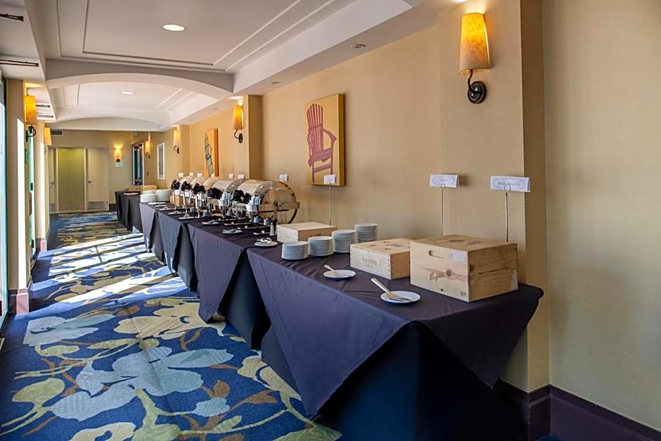 Crowne Plaza Cabana Hotel By IHG