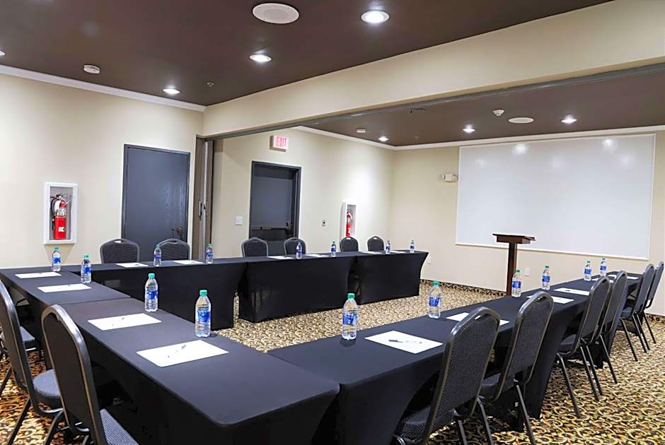 Super 8 by Wyndham High Point/Greensboro