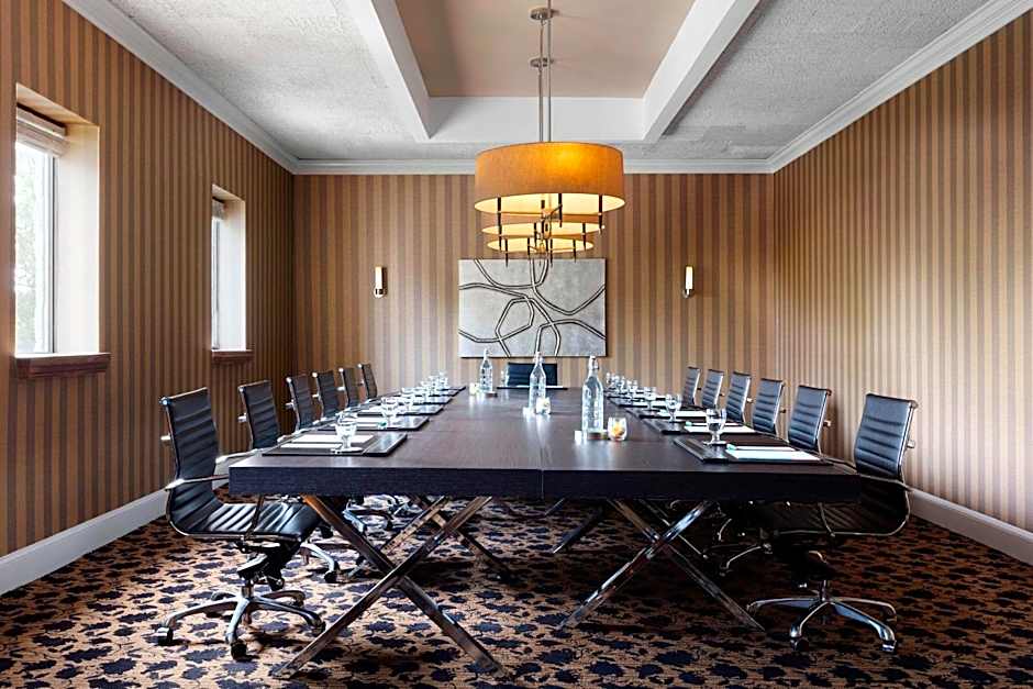 Sheraton Charlotte Hotel