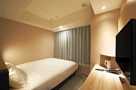 Single Room - Non-Smoking
