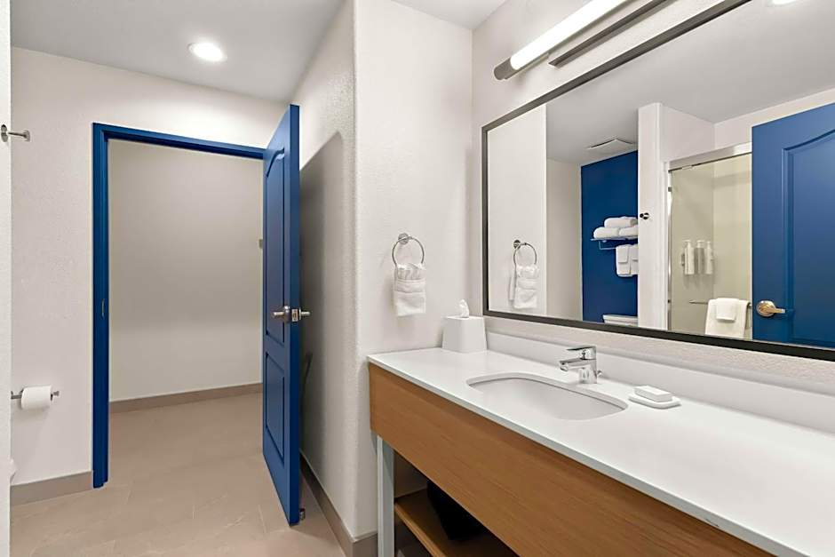 Spark by Hilton Missouri City