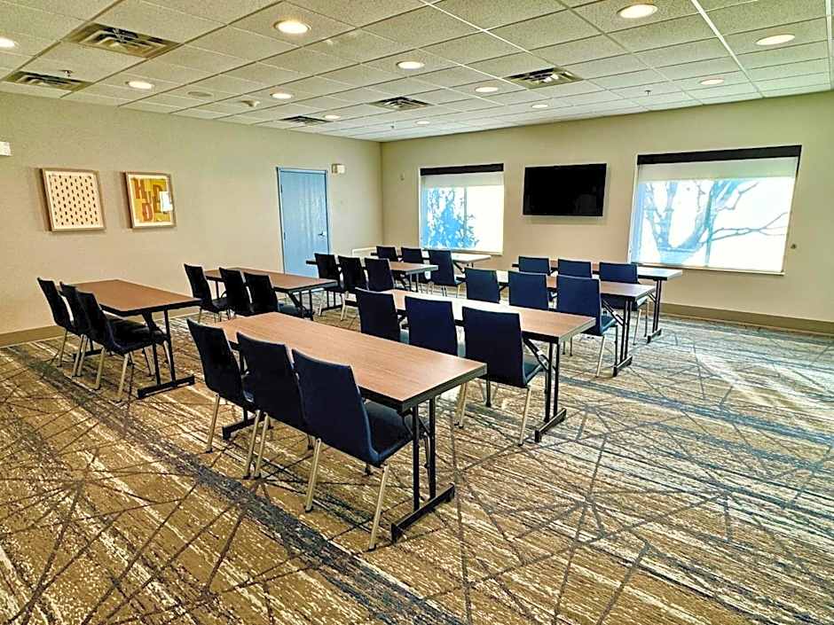 Holiday Inn Express Hotel & Suites Dewitt - Syracuse By IHG