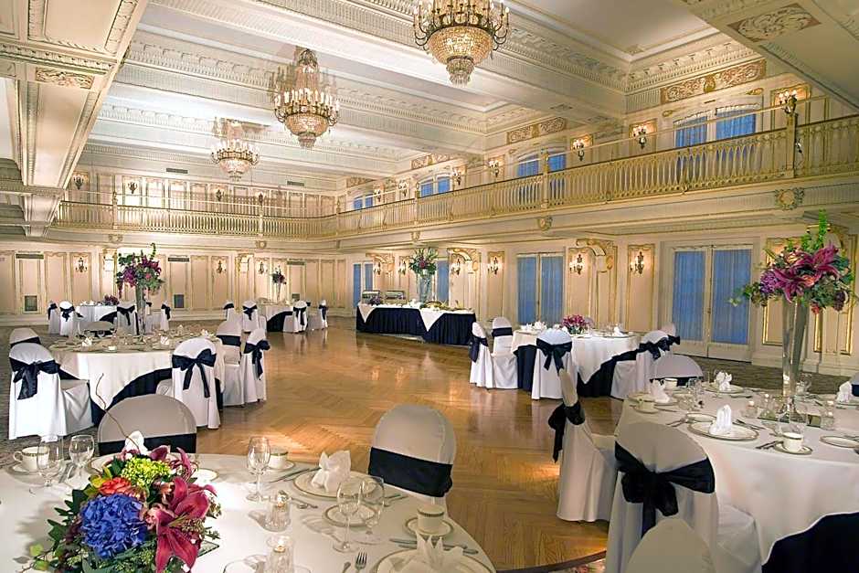 Davenport Hotel, Autograph Collection®