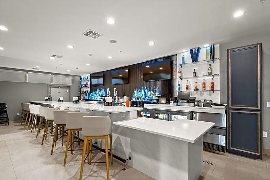 Holiday Inn Gonzales By IHG