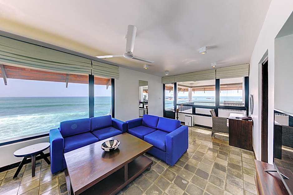 Photo 1 of 5 of Suite, Corner