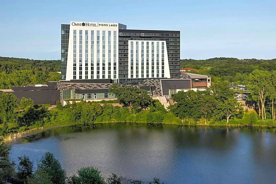 Omni Viking Lakes