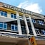 Signature Hotel