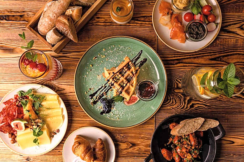 The Bridge Suites Hotel