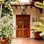 Los Pilares Hotel