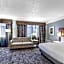 DoubleTree By Hilton Milwaukee Downtown
